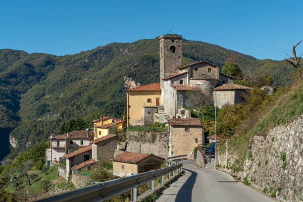 La Rocca di Ceserana, fortificazione medievale di Fosciandora